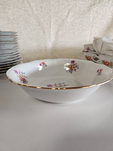 Chodziez Made in Poland 9" veggie bowl