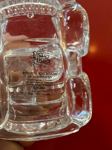 Precious Moments crystal figurine "Wishing You Roads Of Happiness"