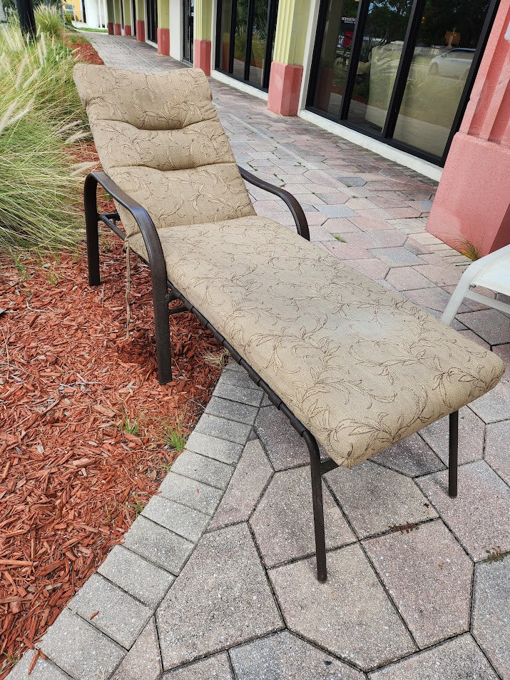Chaise