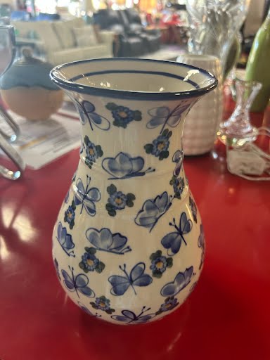 Vase Blue Butterfly
