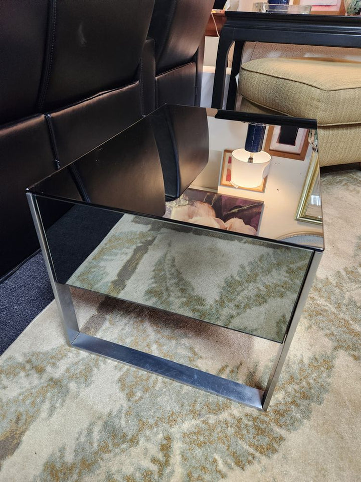 Mirrored Brill Accent End Table