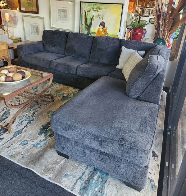 Dark Navy Sectional With Chasie