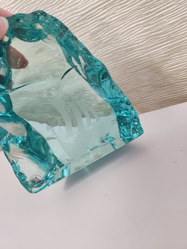 Lindstrand Paperweight