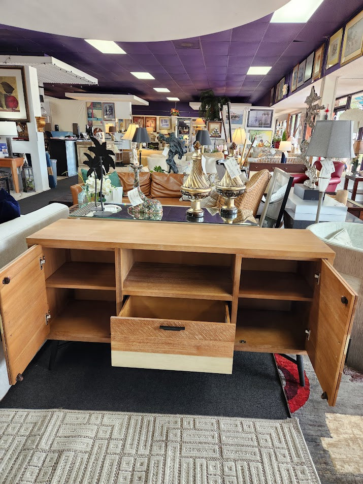 Light Wood Rooms to Go Console Table