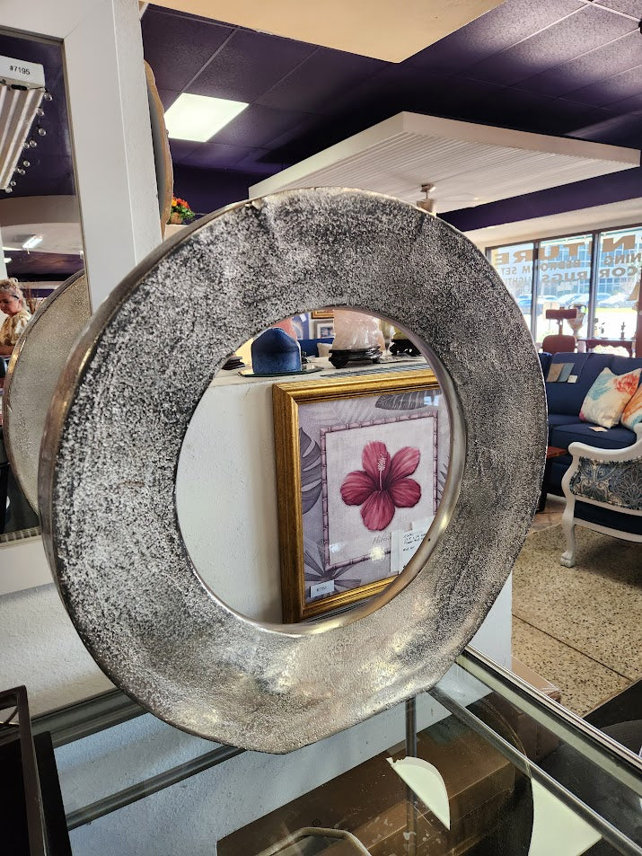 20" Circle Sphere Vase
