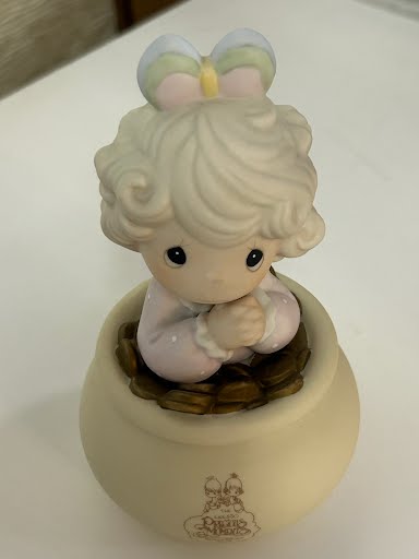 Precious Moments Figurine "You Are The End Of My Rainbow"
