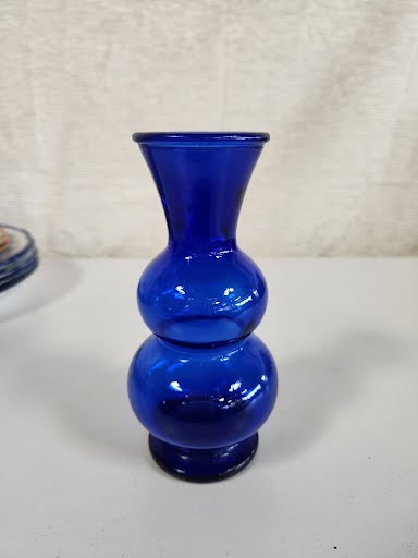 Hourglass Bubble Vase