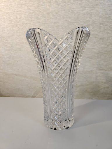 Monique Lhulier Style Vase