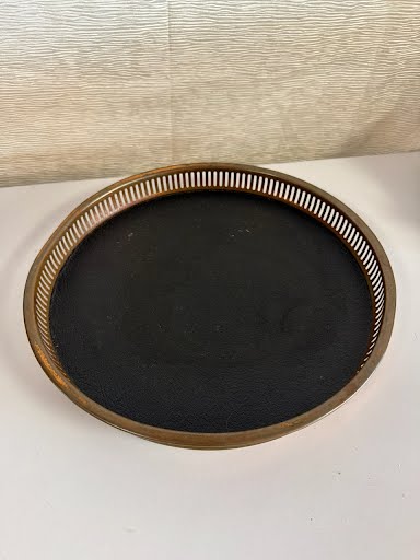 13" Round Serving Tray