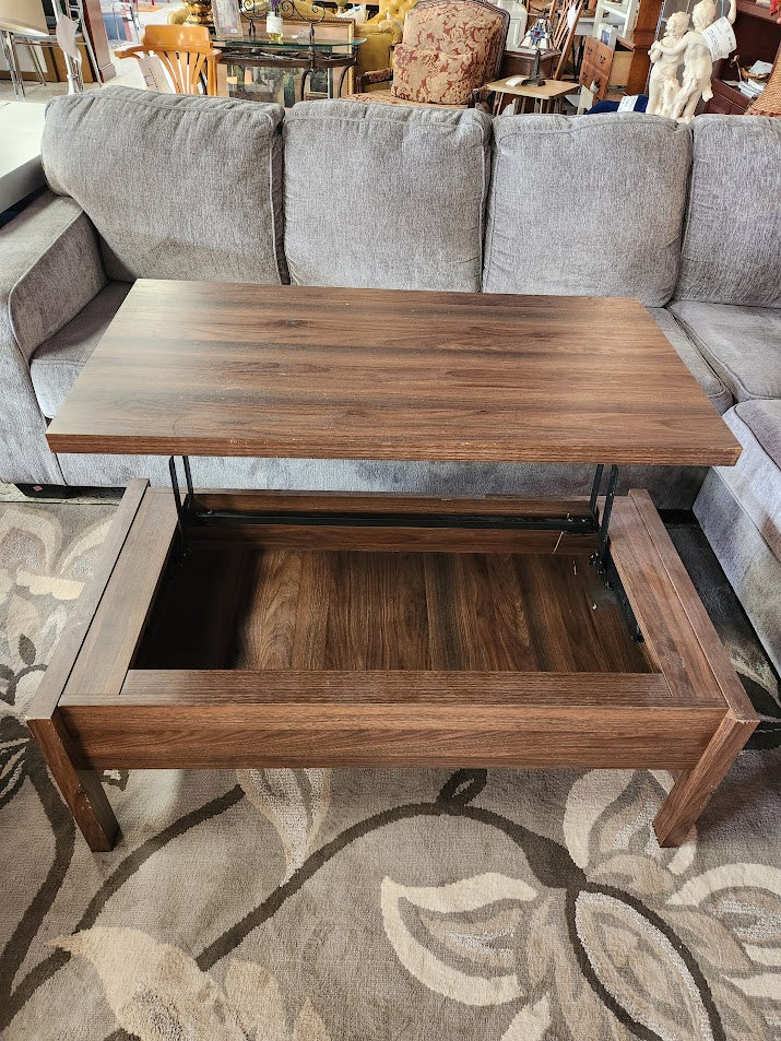 Dk Wood Lift Top Coffee Table