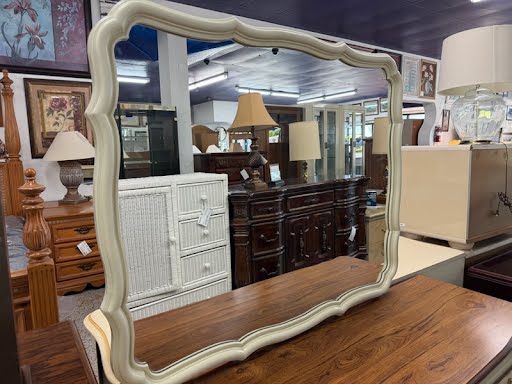 5PC SET | Two Tone French Provincial Bed Set