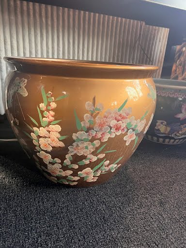 Oriental 16" Round Planter/Pot