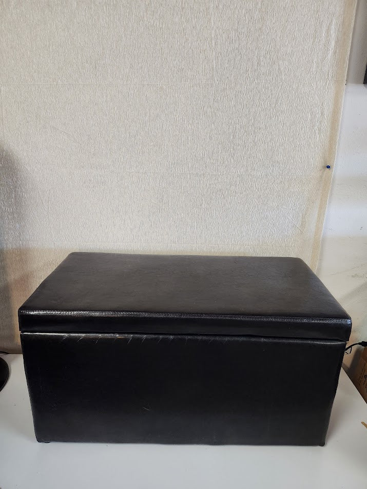 Vinyl Ottoman