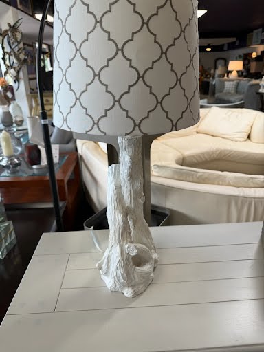White Driftwood Table Lamp