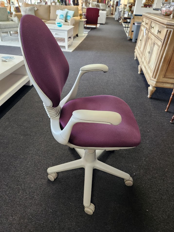 Purple Armed Desk Chair