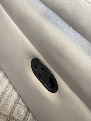Beige Rooms to Go Recliner