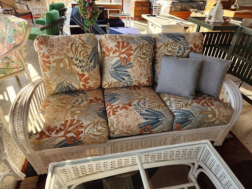 White Rattan/Wicker Sofa