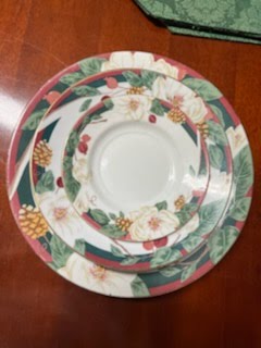 20pc Set/6 Christmas Floral Design Dish Set