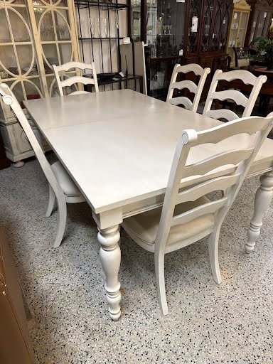 Dining Set Ivory Table w. 5 Chairs