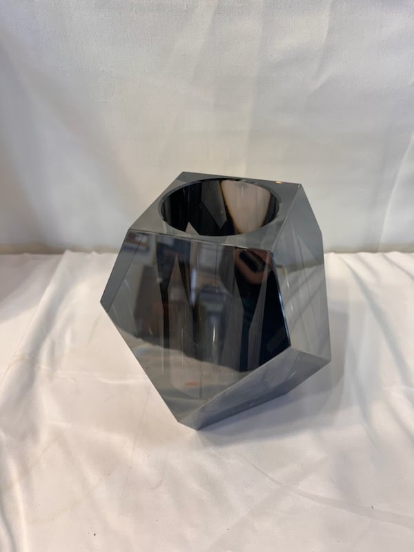 Gemma 7x7 Vase, Smoked Crystal