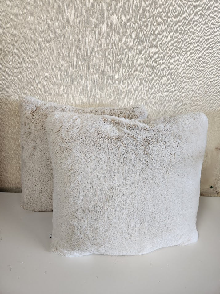 Faaux Fur throw Pillows