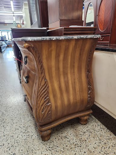 Collezione Europa Marble Chest