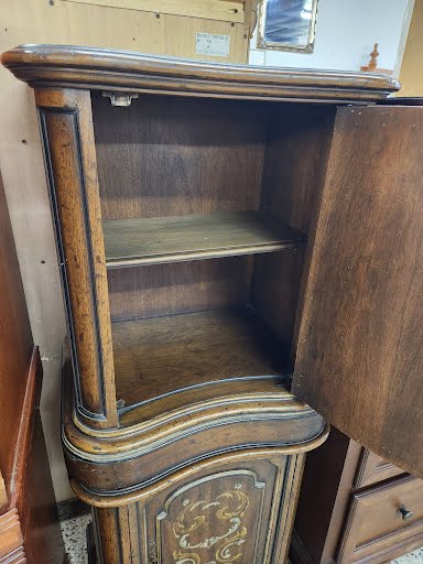 Drexel Heritage  Nightstand