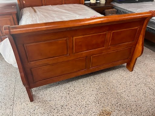 Queen Wood Sleigh Bed
