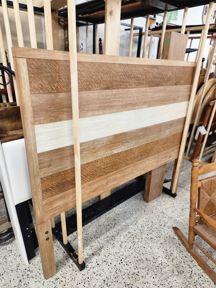 RTG Queen Bed