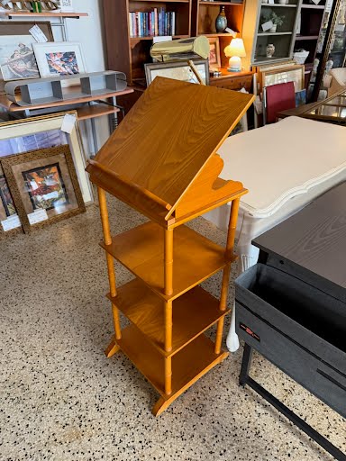 Oak Stand/Podium Home Item
