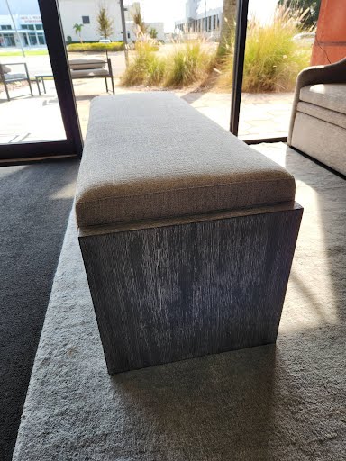 BERNHARDT Foundation Bench