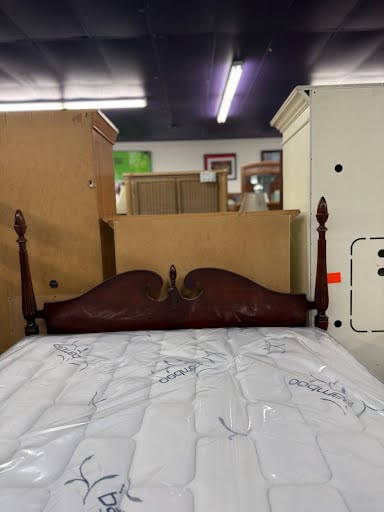 Four Poster Full Size Bed