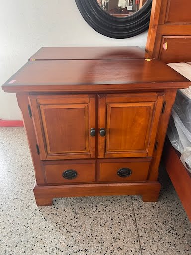 Queen Wood Sleigh Bed