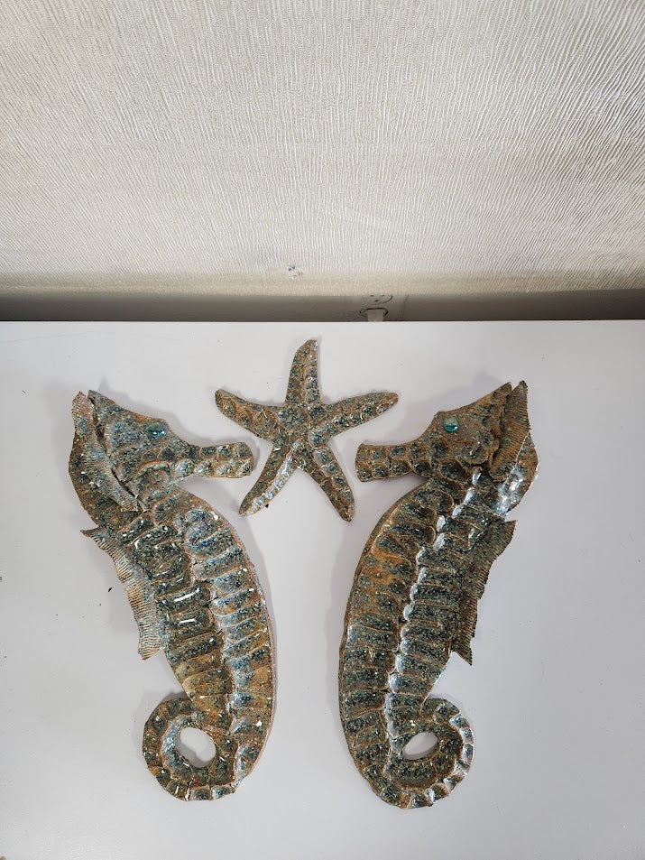 Seahorses and starfish Wall Art