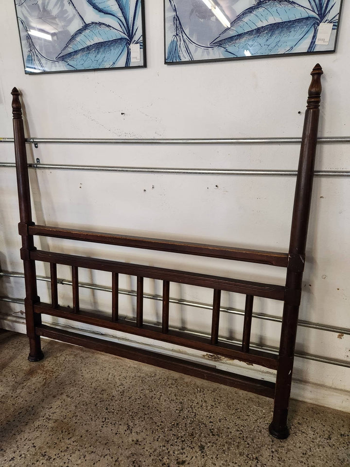 Four Poster Full Bed