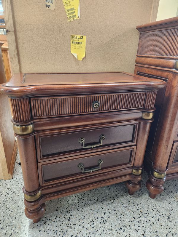 Mahogany Dresser + 2 Nightstands