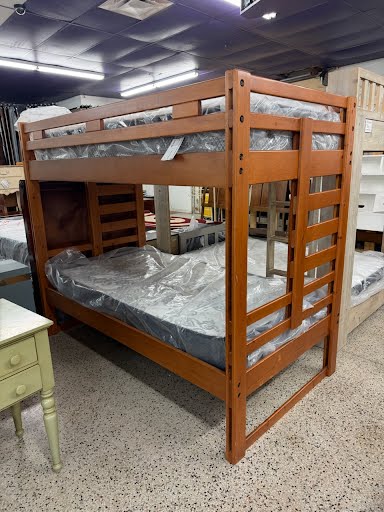Twin/Twin Bunk Bed