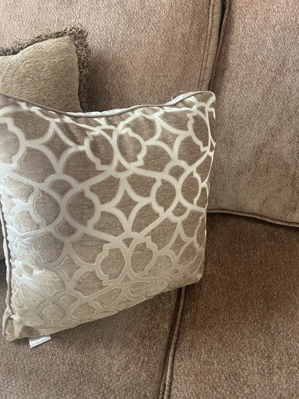 Pillow 16x16"