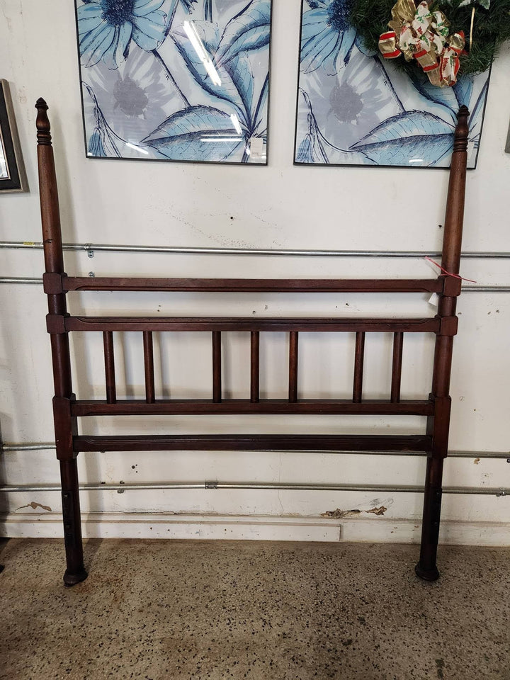Four Poster Full Bed