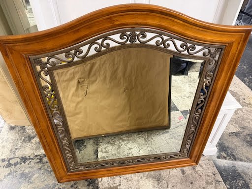 Queen Carved Wood Bed Set