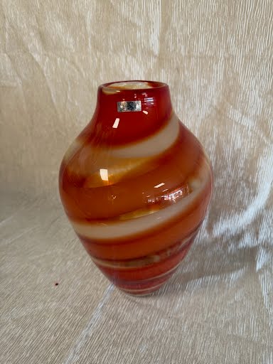 24x36" Vase