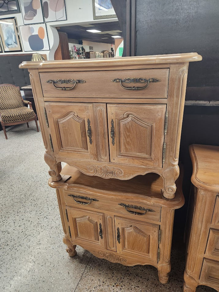 Thomasville Light Wood Nightstand
