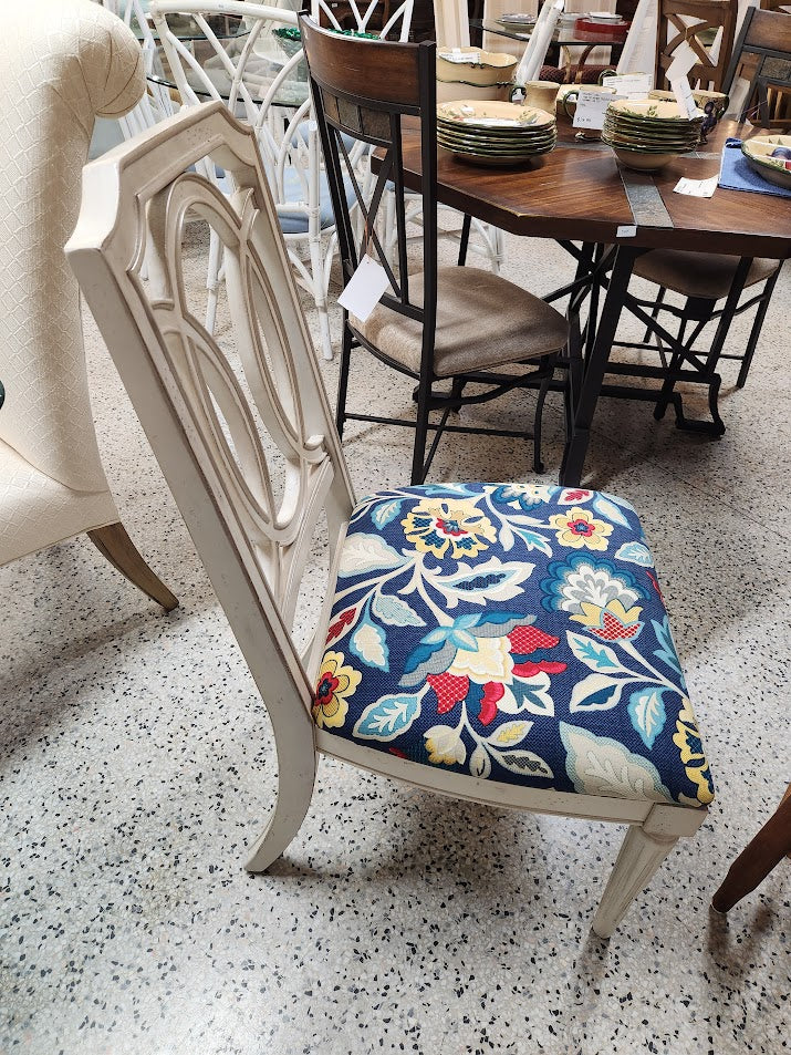 White Dining chairs
