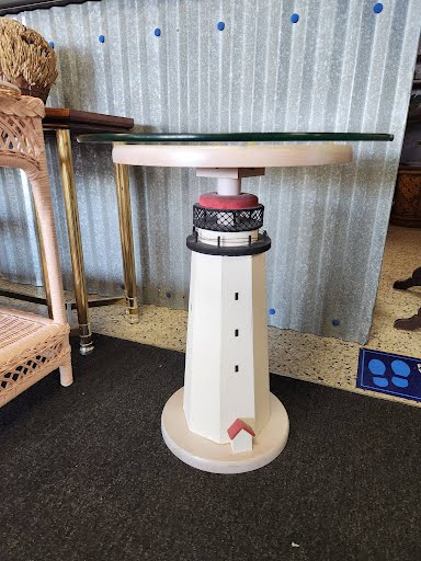 20" Round Lighthouse End Table