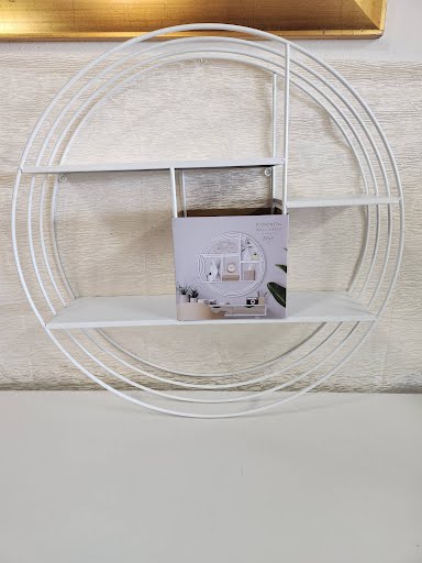 25" White Metal Wall Art