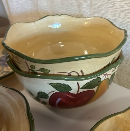 SET OF 2- Home trends Bowls