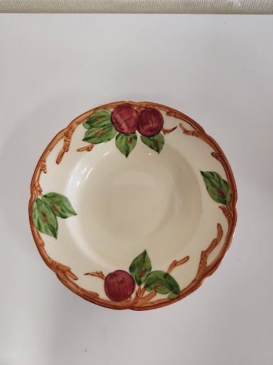 Soup bowl