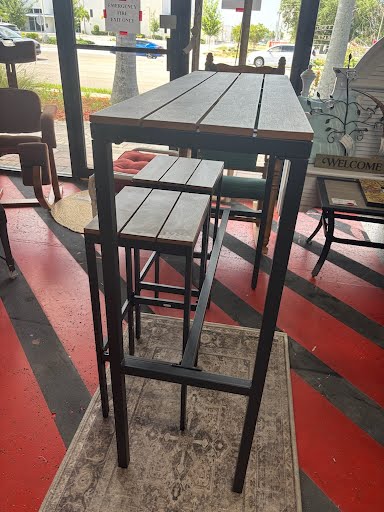 wood/Metal Outdoor Set