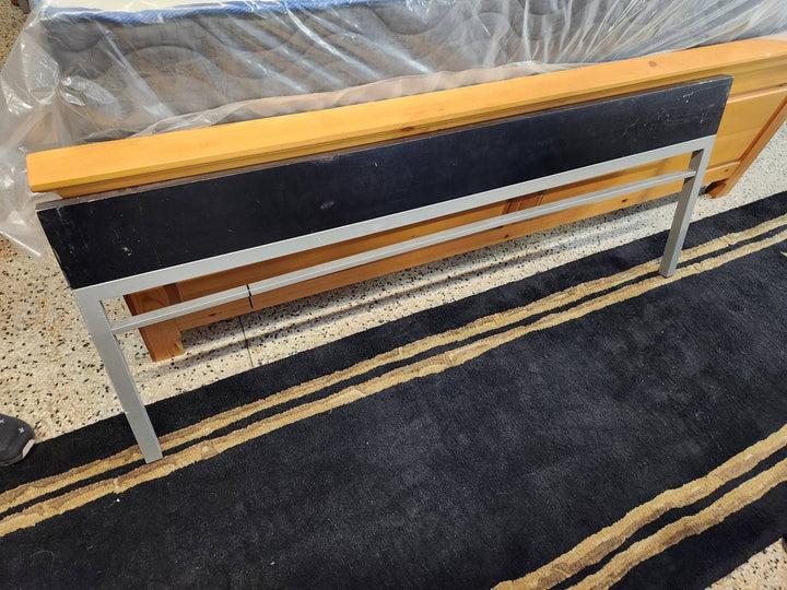 Black Queen Bed