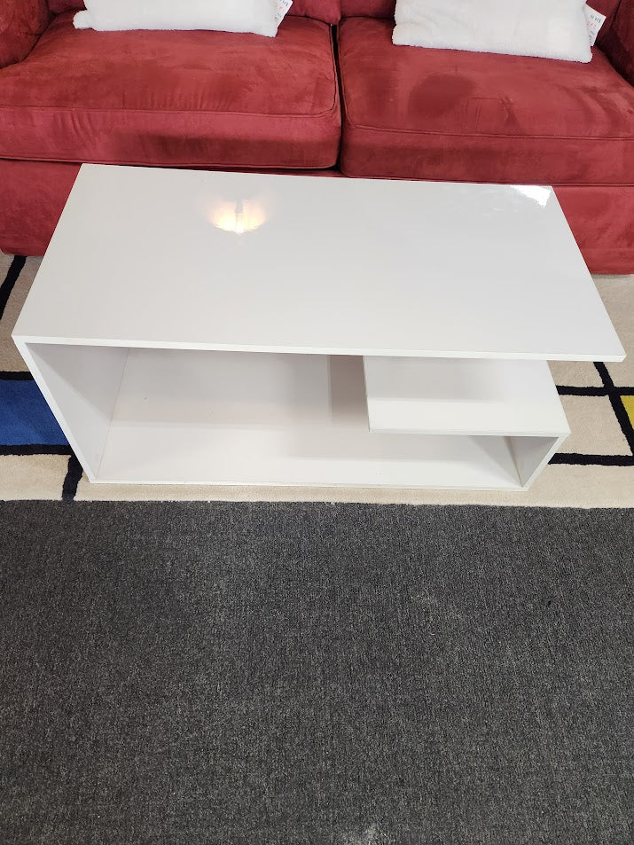 White 2-Tier Coffee Table